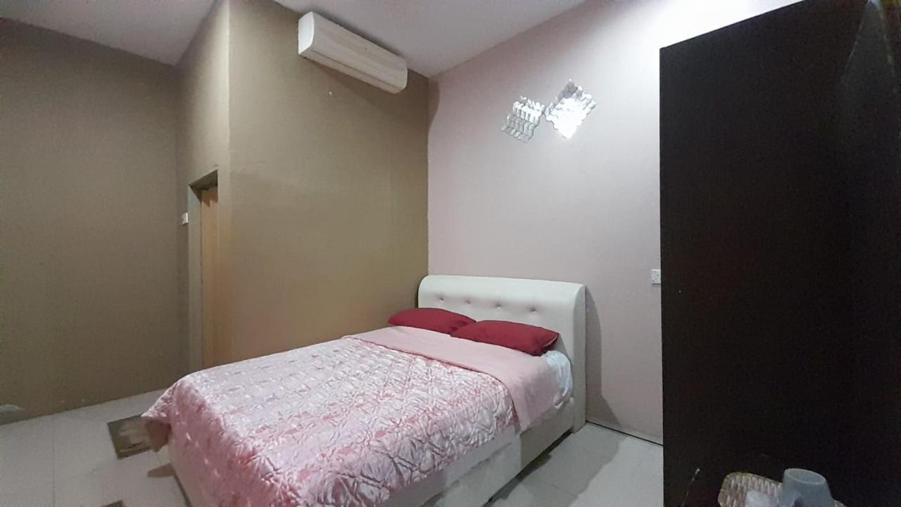 Ummul Motel Arau Exteriör bild